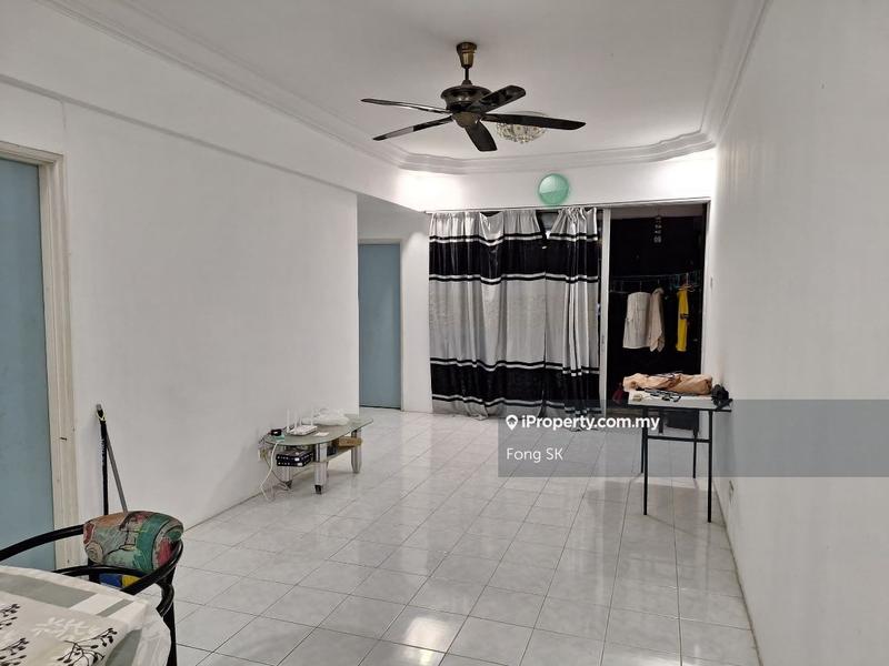 For Sale - Forest Green