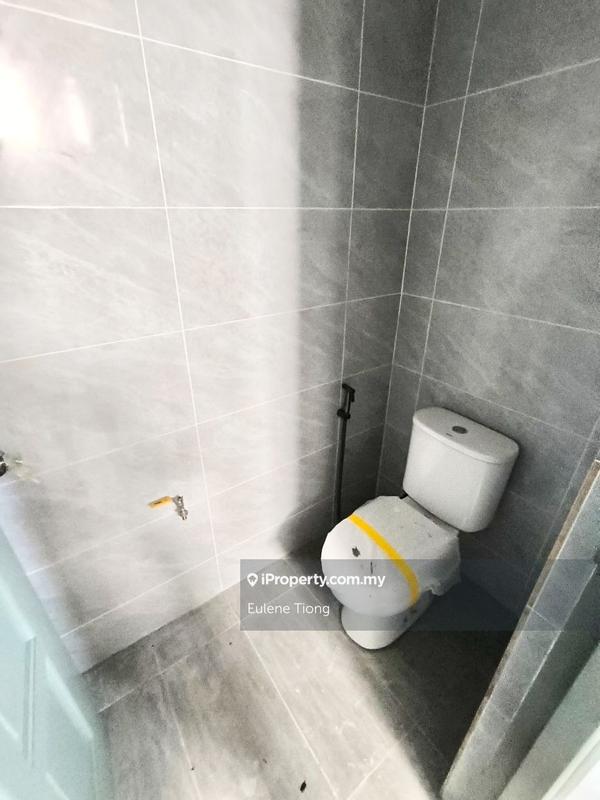 Shop-Office for Rent in Kuching, Sarawak by Eulene Tiong - iProperty.com.my