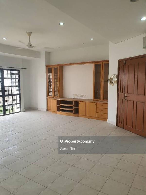 For Sale - Evergreen Park Scot Pine