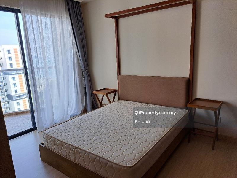 Service Residence for Sale in Timur Bay Seafront Residence by KH Chia - iProperty.com.my