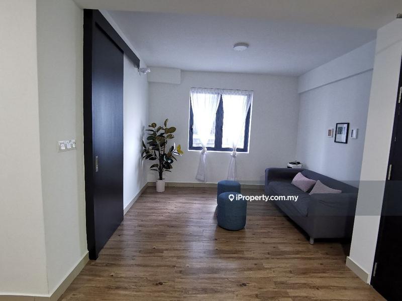 For Sale - TREFOIL SOHO