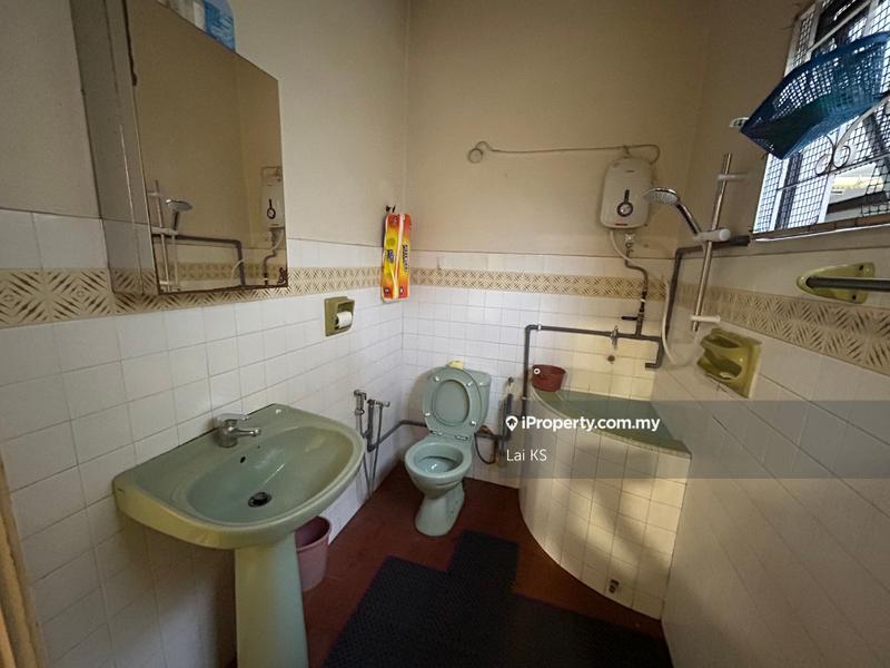 Rumah Berkembar untuk Dijual di Taman Overseas Union (Taman Oug), Jalan Klang Lama (Old Klang Road) oleh Lai KS - iProperty.com.my