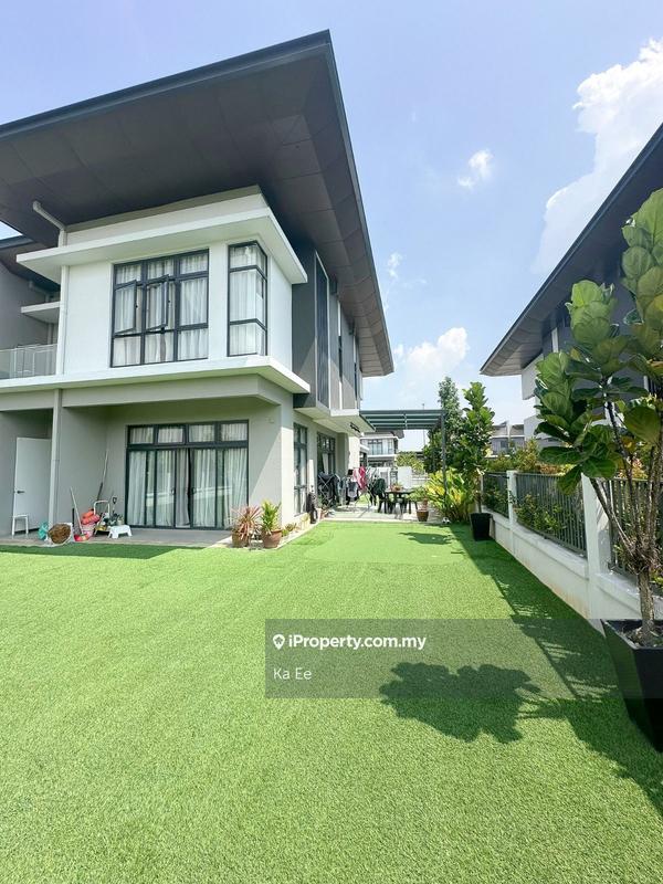 Semi-Detached House for Sale in Hampton Residences Bandar Seri Coalfields, Sungai Buloh by Ka Ee - iProperty.com.my