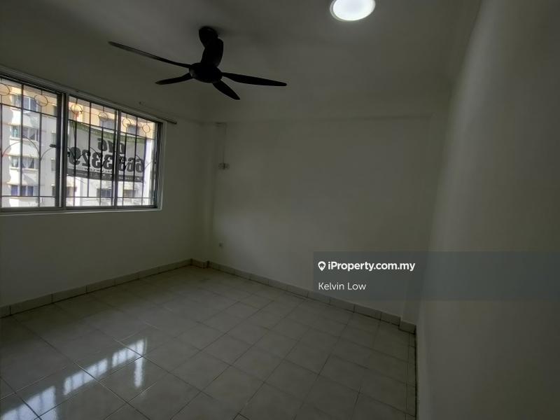 Pangsapuri untuk Dijual di Pangsapuri Carlina oleh Kelvin Low - iProperty.com.my