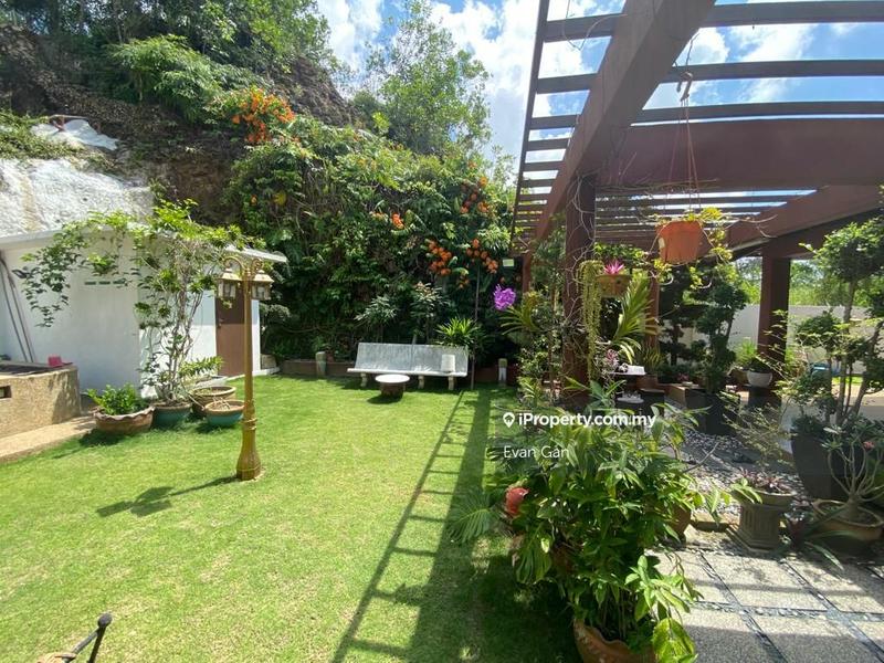 Rumah Berkembar untuk Dijual di Taman Puncak Bukit Katil, Bukit Katil oleh Evan Gan - iProperty.com.my