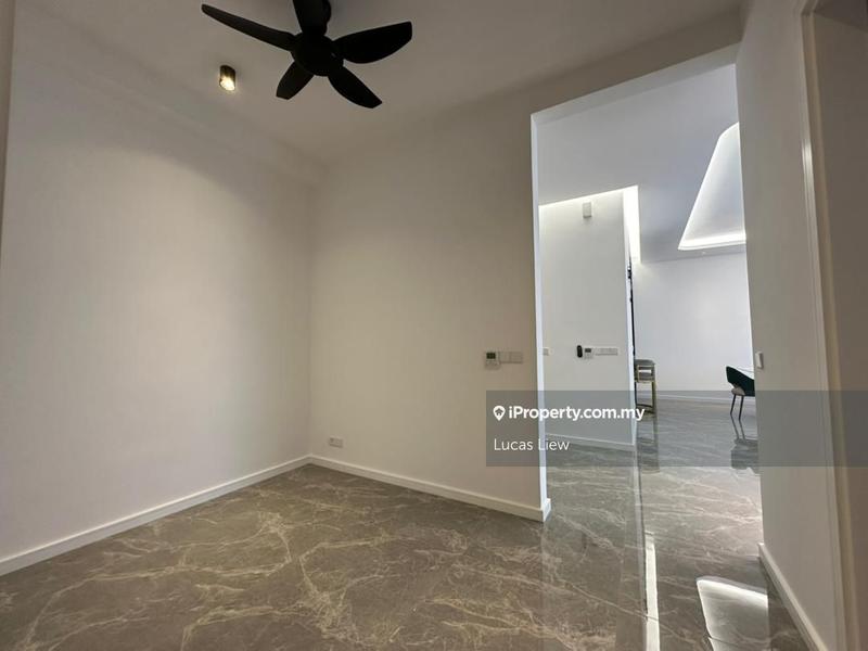 Service Residence for Sale in Park Regent @Desa Park City by Lucas Liew - iProperty.com.my