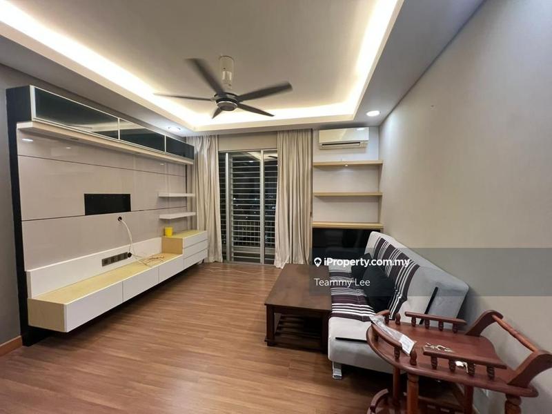 For Sale - Livia Residence @ C180