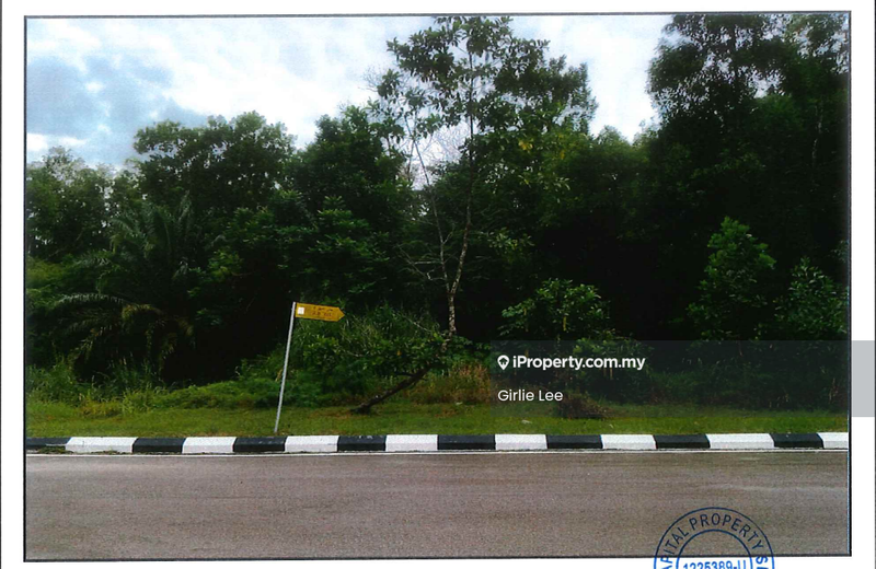 Shop-Office for Sale in Bandar Amanjaya, Sungai Lalang by Girlie Lee - iProperty.com.my