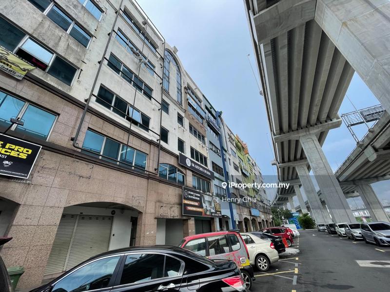 Hotel / Resort for Sale in Taman Desa Tasek, Bandar Tasik Selatan by Henry Chia - iProperty.com.my