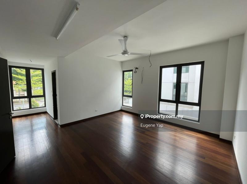 Rumah Teres 3-Tingkat untuk Dijual di Bukit Rahman Putra, Sungai Buloh oleh Eugene Yap - iProperty.com.my