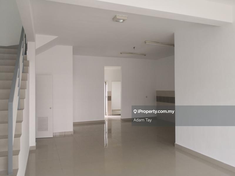 Townhouse for Sale in Taman Tasik Prima, Puchong by Adam Tay - iProperty.com.my