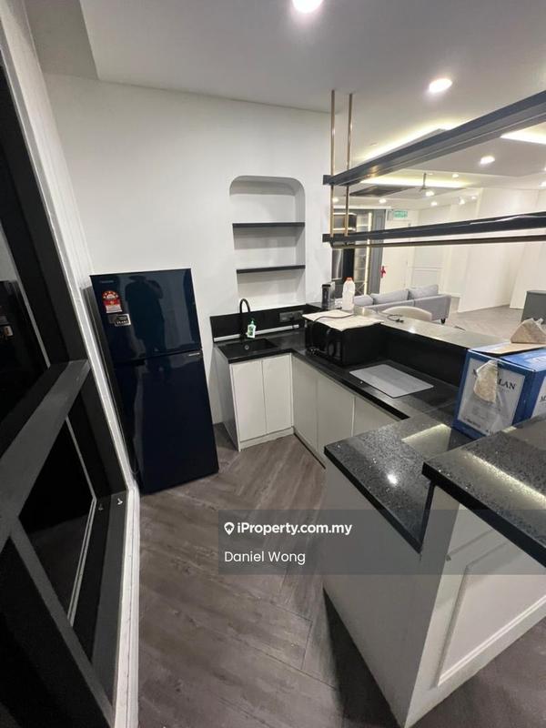 Pejabat untuk Dijual di Mont Kiara, Kuala Lumpur oleh Daniel Wong - Kitchen - iProperty.com.my