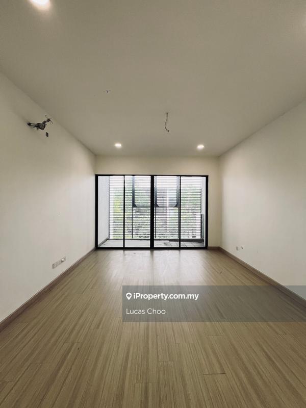 3.5-storey Terraced House for Sale in Embun Kemensah Courtyard Villa, Ulu Kelang by Lucas Choo - iProperty.com.my