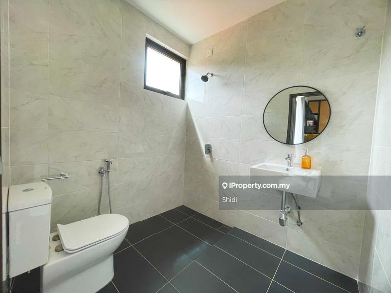 Rumah Berangkai 3.5 Tingkat untuk Dijual di Diami Residence, Gombak oleh Shidi - iProperty.com.my