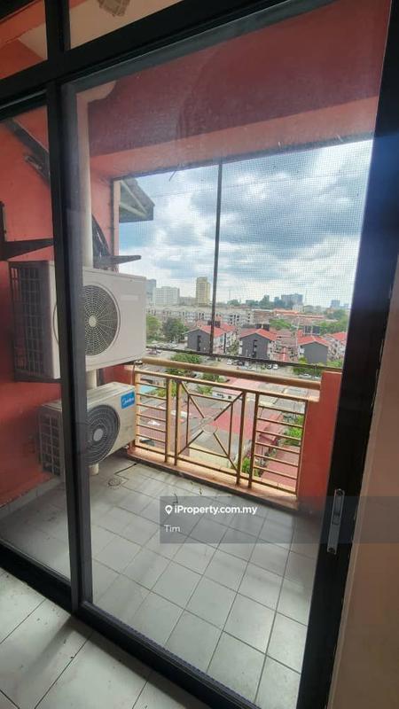 Pangsapuri untuk Dijual di Pangsapuri Laksamana oleh Tim - iProperty.com.my