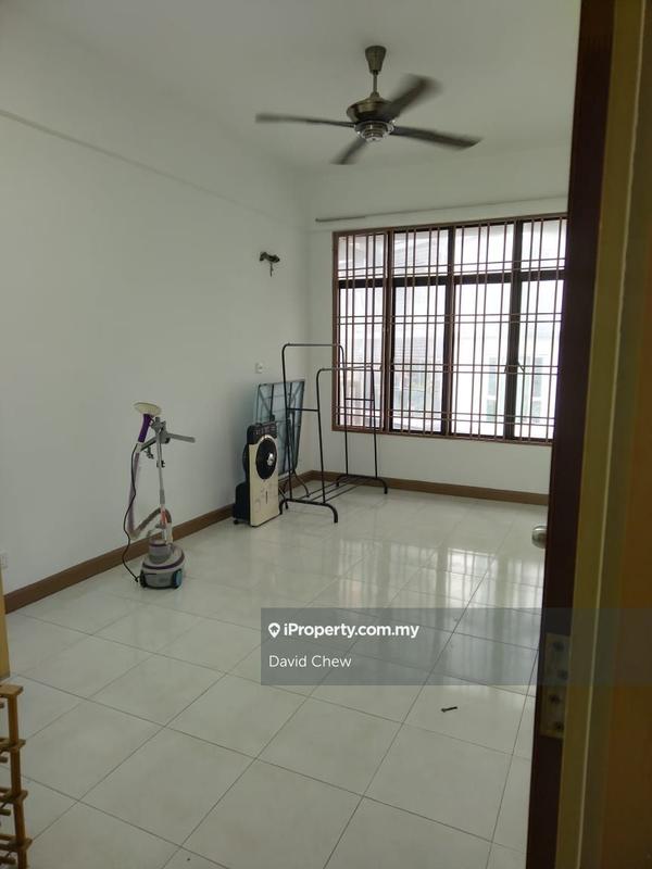 Service Residence for Sale in Diamond Residences by David Chew - iProperty.com.my