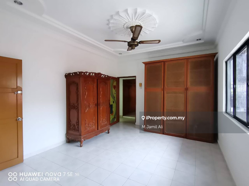 Bungalow House for Sale in Kampung Melayu, Kluang by M Jamil Ali - iProperty.com.my