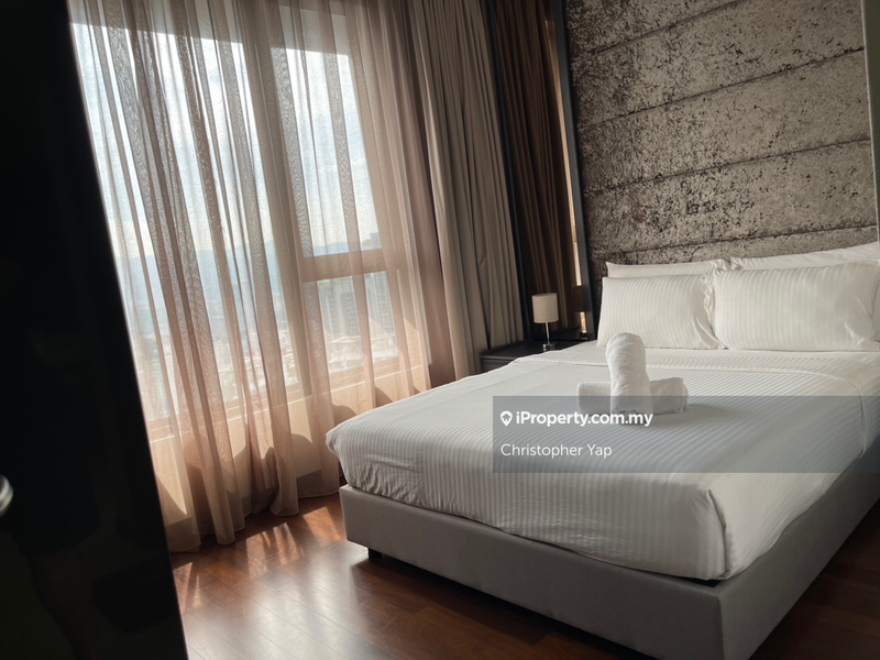 For Sale - 8 Kia Peng