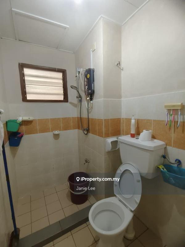 1.5-storey Terraced House for Sale in Bandar Bukit Raja, Klang by Janie Lee - iProperty.com.my