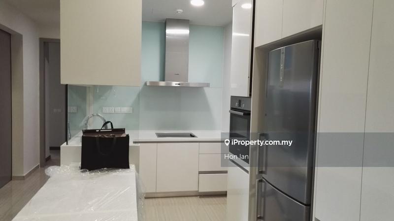 Service Residence for Sale in Twin Arkz by Hon Ian - iProperty.com.my