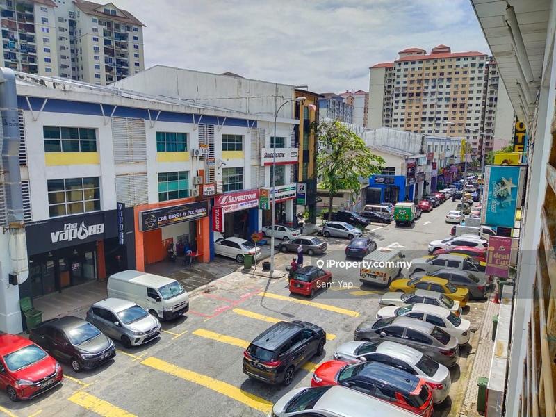 Shop / Office untuk Disewa di Bandar Sri Permaisuri, Cheras oleh Sam Yap - iProperty.com.my