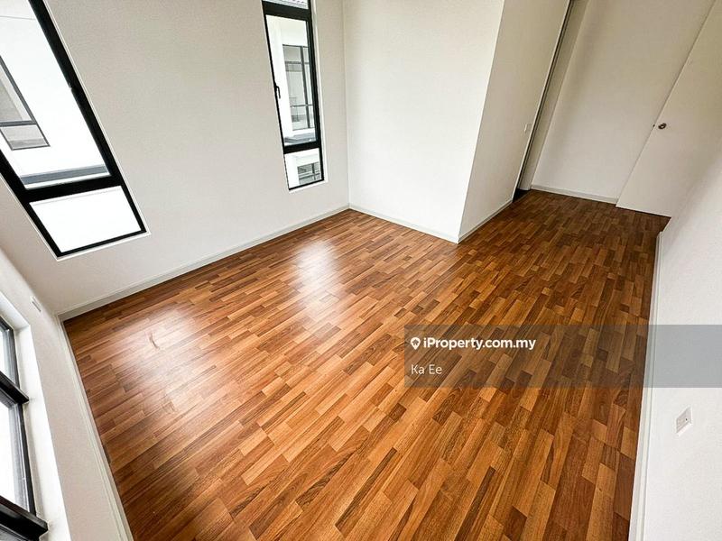 Rumah Berkembar untuk Dijual di Norton Garden Eco Grandeur, Puncak Alam oleh Ka Ee - iProperty.com.my