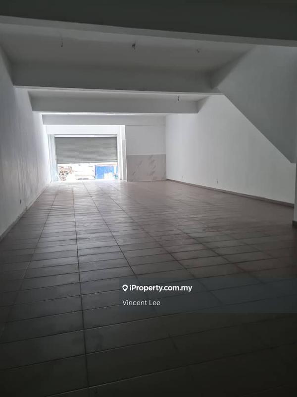 For Rent - Ground Floor Shop Lot for Rent at Shah Alam Selangor