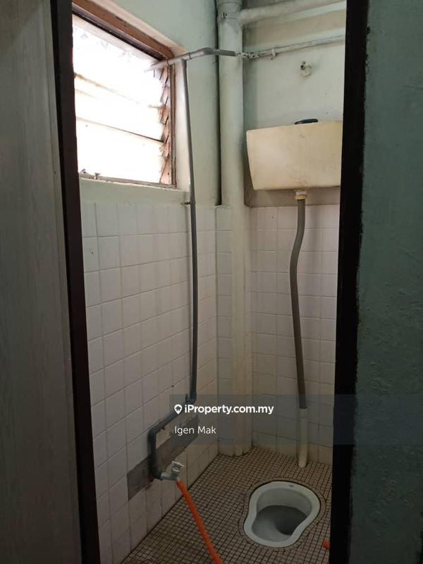 Flat for Sale in Taman Kobena by Igen Mak - iProperty.com.my