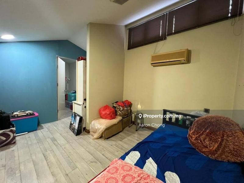 Townhouse for Sale in Taman Overseas Union (Taman Oug), Jalan Klang Lama (Old Klang Road) by Aaron Chong - iProperty.com.my