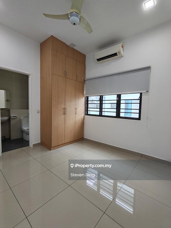Rumah Berkembar untuk Disewa di Setia Utama, Setia Alam oleh Steven Ding - Bedroom - iProperty.com.my