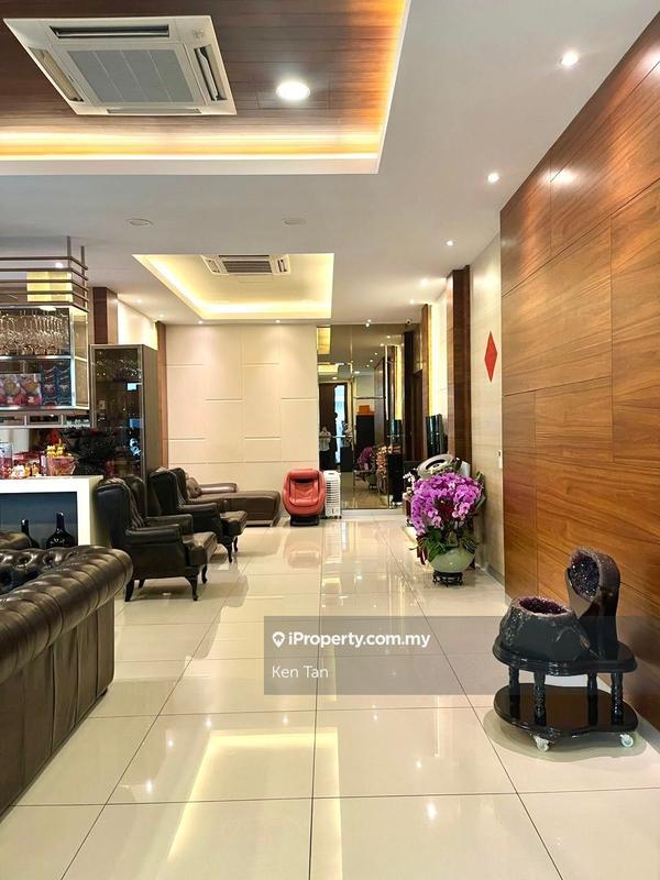 Bungalow House for Sale in Casabella, Kota Damansara, Kota Damansara by Ken Tan - iProperty.com.my