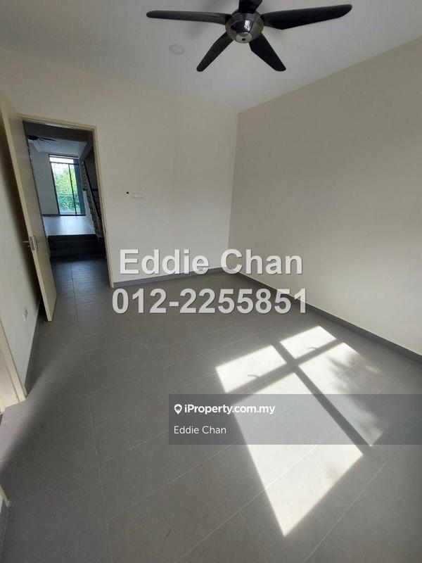 Rumah Berangkai 3 Tingkat untuk Dijual di Ukay Tropika, Hulu Kelang, Ampang, Ulu Kelang oleh Eddie Chan - iProperty.com.my