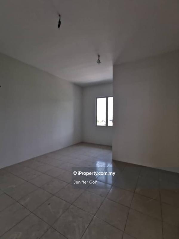 Rumah Berkembar untuk Dijual di Taman Aston (Aston Villa) 3 storey semi-detached, Bukit Mertajam oleh Jeniffer Goh - iProperty.com.my