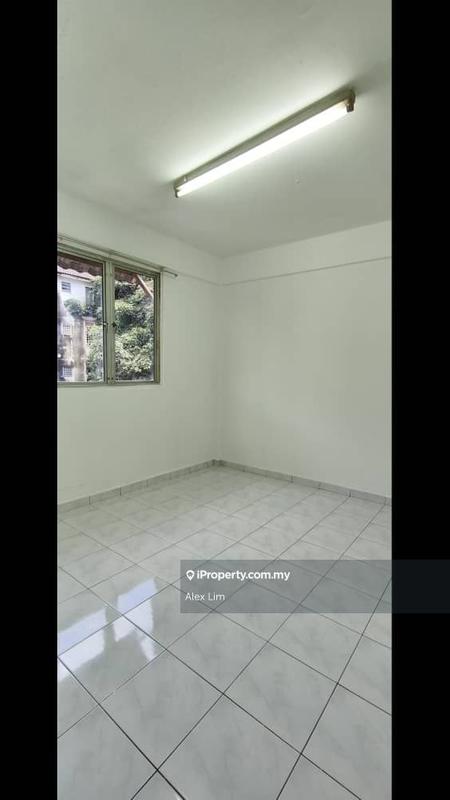 Flat for Rent in Desa Petaling Flat by Alex Lim - iProperty.com.my