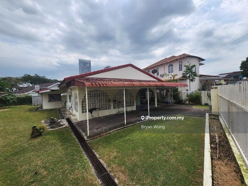 Bungalow House untuk Dijual di Seksyen 17, Petaling Jaya oleh Bryan Wong - iProperty.com.my