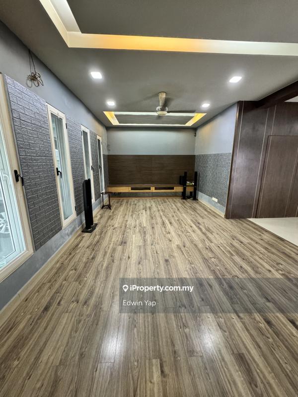 Rumah Berkembar untuk Dijual di Cheras, Kuala Lumpur oleh Edwin Yap - iProperty.com.my