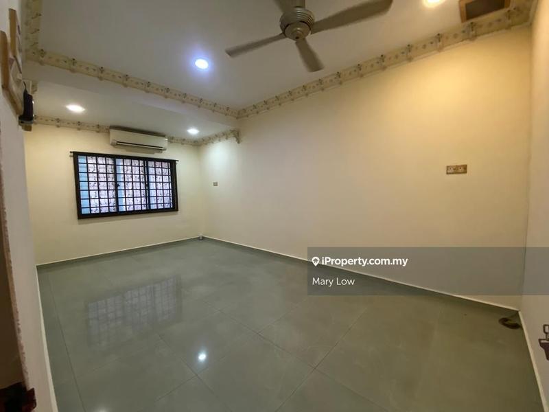 For Sale - Melaka Baru Double Storey Shop House Below Market Value