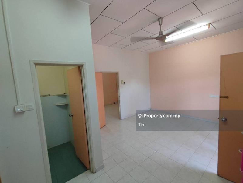Terraced House for Sale in rr06o, Batu Berendam by Tim - iProperty.com.my
