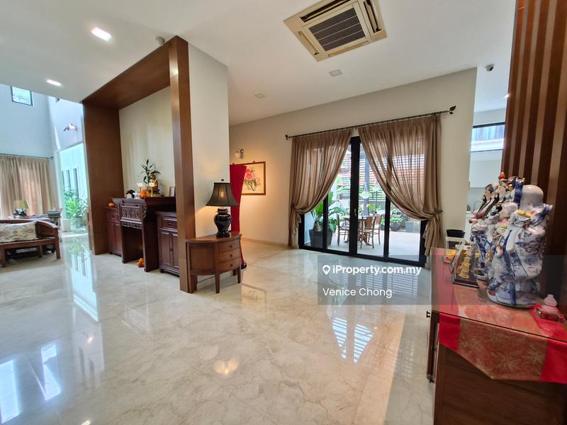 Banglo untuk Dijual di Bukit Gita Bayu, Seri Kembangan oleh Venice Chong - Living Room - iProperty.com.my