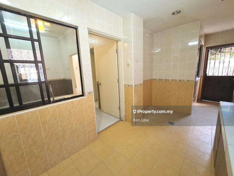 Rumah Berangkai 2 Tingkat untuk Dijual di Bandar Tun Hussein Onn, Cheras oleh Ken Lew - iProperty.com.my