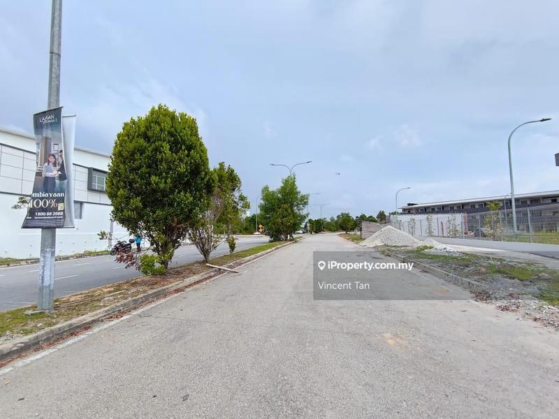 Kilang untuk Dijual di Bandar Baru Enstek, Bandar Enstek oleh Vincent Tan - iProperty.com.my