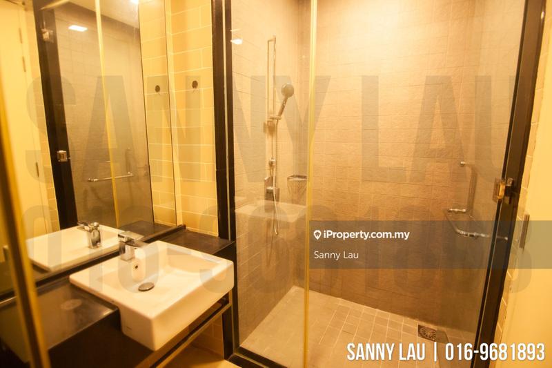 For Sale - 6 CapSquare