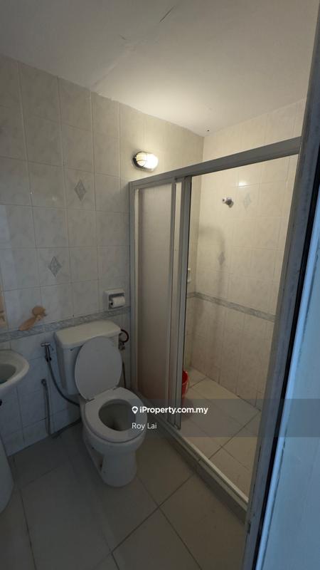 Townhouse for Rent in Country Heights, Kajang by Roy Lai - iProperty.com.my