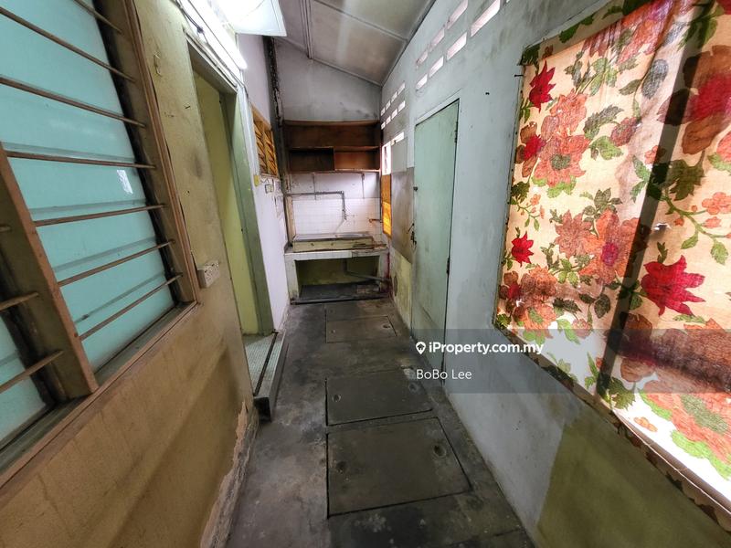 1-storey Terraced House for Sale in Taman Overseas Union (Taman Oug), Jalan Klang Lama (Old Klang Road) by BoBo Lee - iProperty.com.my