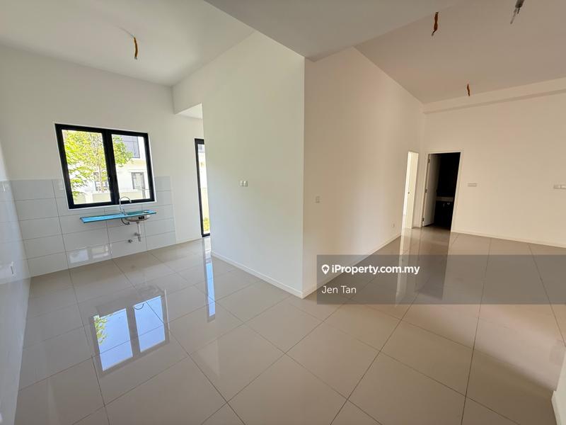 2-storey Terraced House for Sale in 402a6, Telok Panglima Garang by Jen Tan - iProperty.com.my