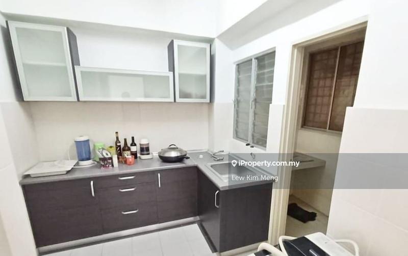 Kediaman Servis untuk Dijual di Avelon Tower @ Plaza Medan Putra oleh Lew Kim Meng - iProperty.com.my