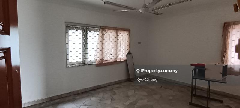 Bungalow House untuk Dijual di Batai Laut, Klang oleh Ryo Chung - iProperty.com.my