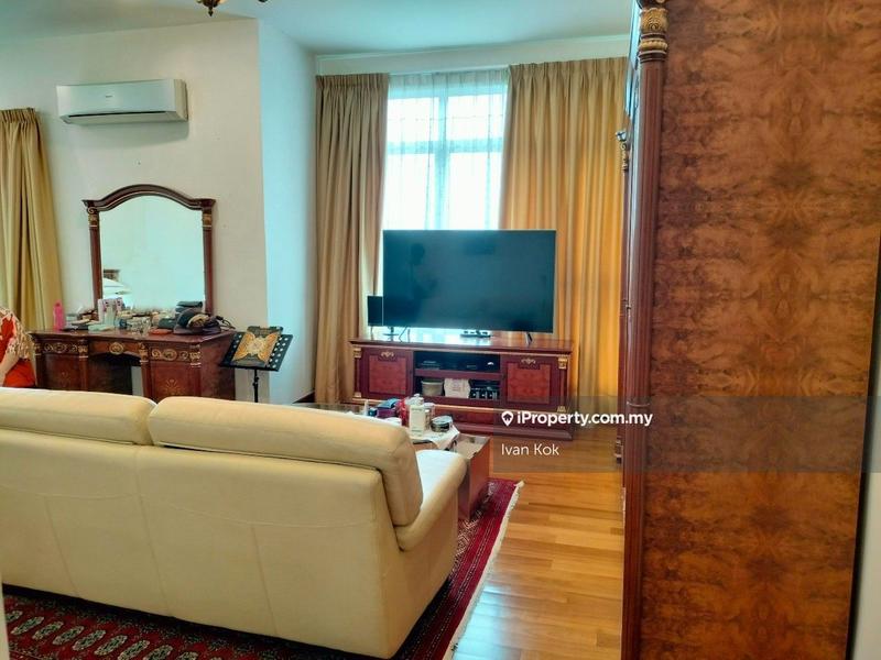 Kondominium untuk Dijual di Amaya Saujana oleh Ivan Kok - iProperty.com.my