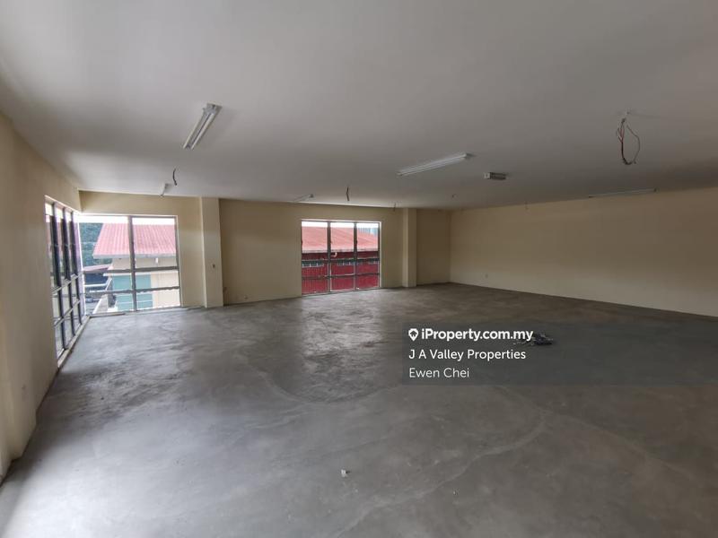Kilang Berkembar untuk Dijual di Rawang, Selangor oleh Ewen Chei - iProperty.com.my