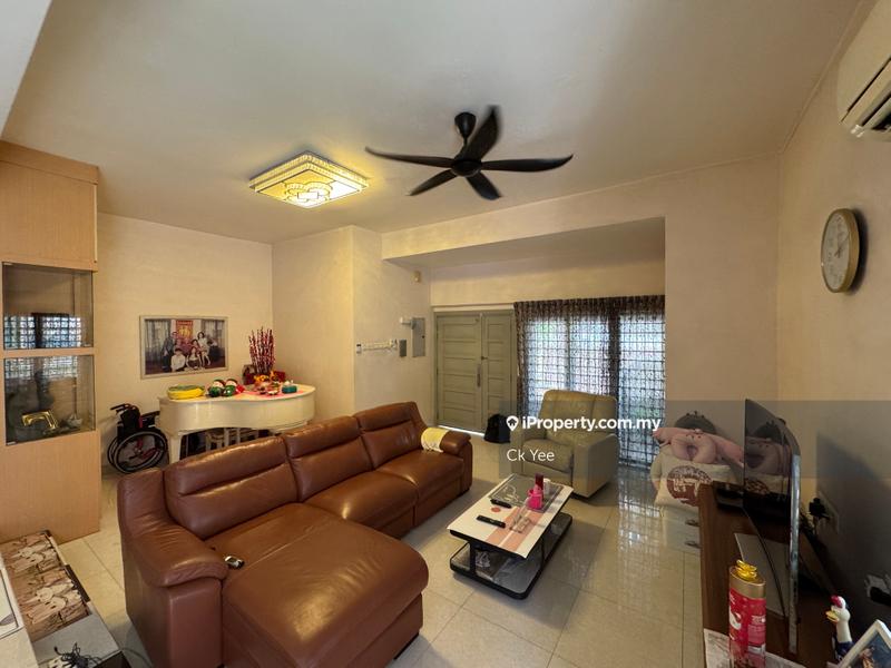 Rumah Berkembar untuk Dijual di Jalil Sutera, Bukit Jalil oleh Ck Yee - iProperty.com.my